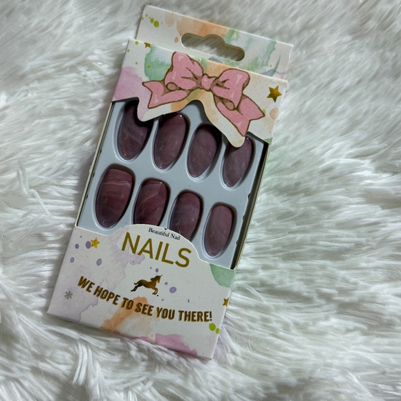 Press On Nails Bundle - 9 Sets - Include Glamnetic, Static Nails, Quo - Picture 4 of 11